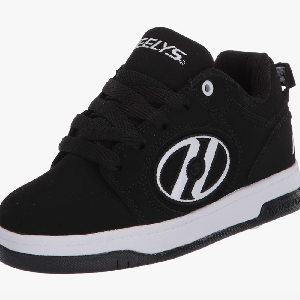 Heelys Black and White Skate Sneakers with Suede Upper